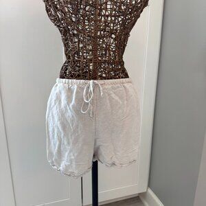 H&M | Linen Blend Drawstring Shorts | Light Beige | Size Medium